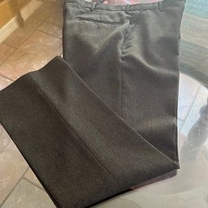 Men’s Manhattan dress pants gray
